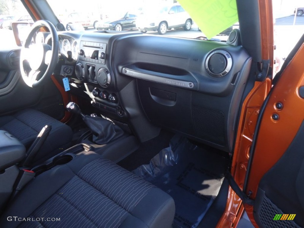 2011 Wrangler Sport S 4x4 - Mango Tango Pearl / Black photo #16