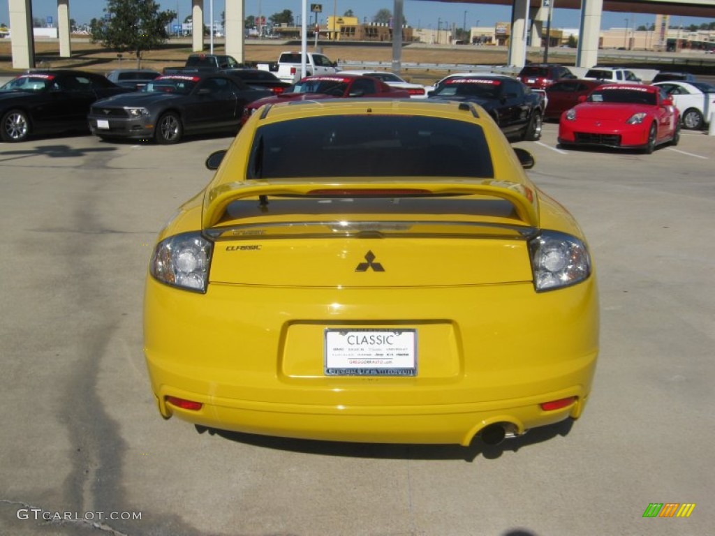 2009 Eclipse GS Coupe - Solar Satin Yellow / Dark Charcoal photo #4