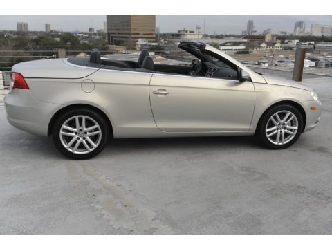2010 Volkswagen Eos Lux Data, Info and Specs