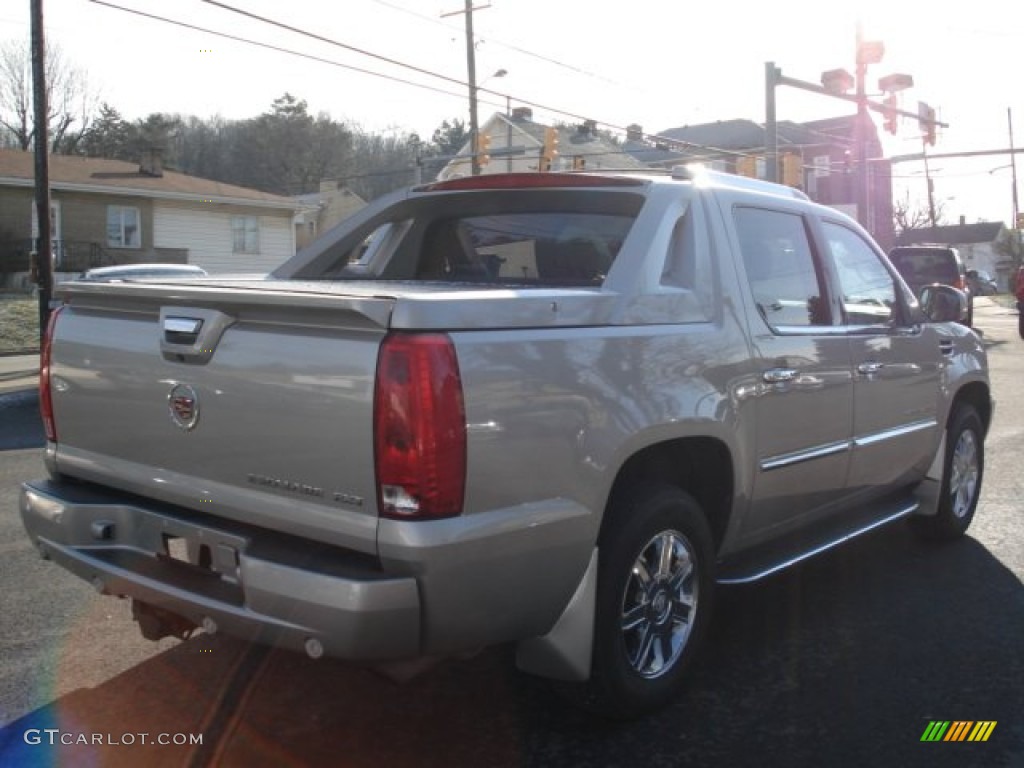 2007 Escalade EXT AWD - Gold Mist / Ebony/Ebony photo #8