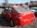 Vermillion Red - Focus SE Sedan Photo No. 6