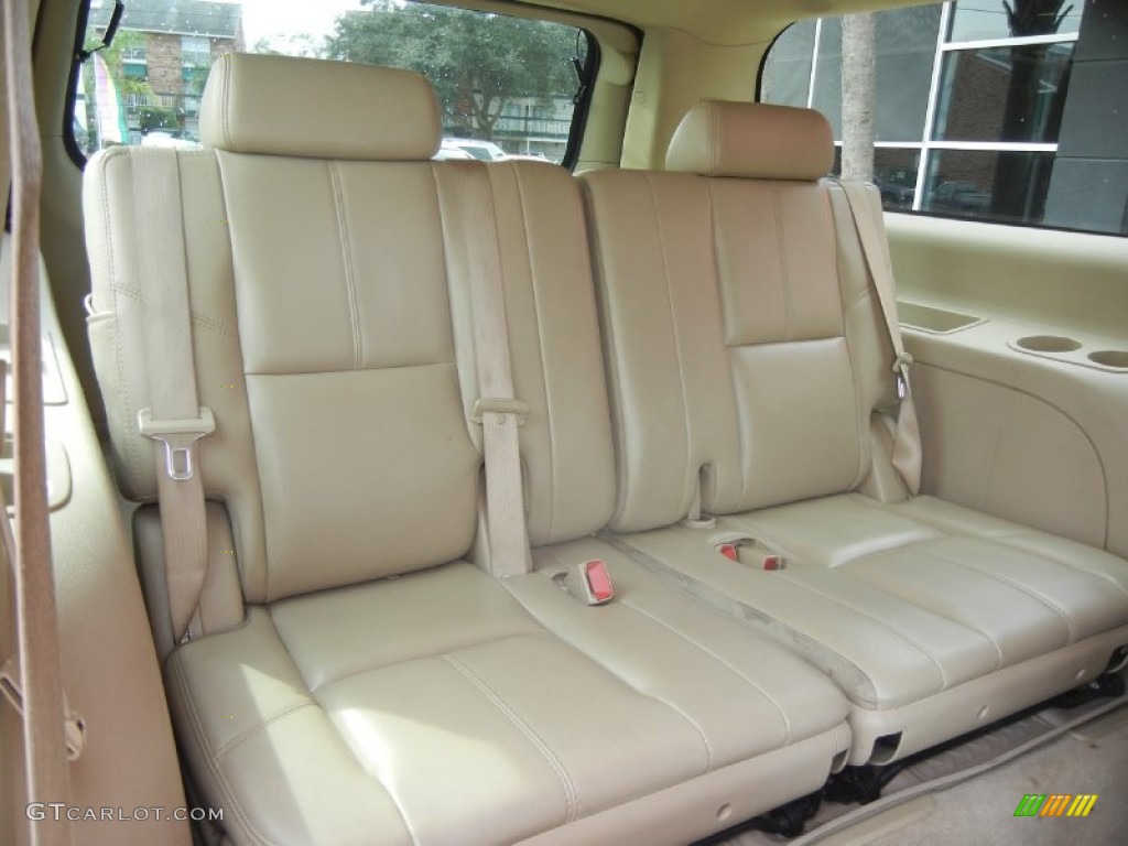 2007 GMC Yukon XL 2500 SLT 4x4 Rear Seat Photo #60339236