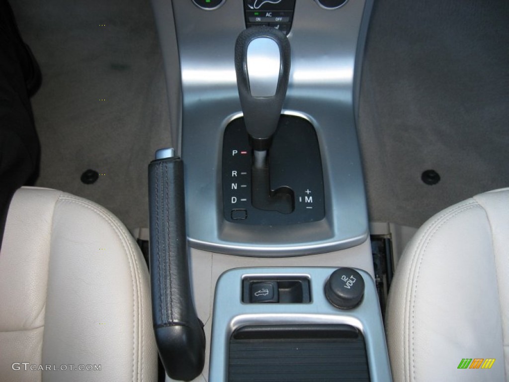 2009 C70 T5 Convertible - Magic Blue Metallic / Calcite photo #29