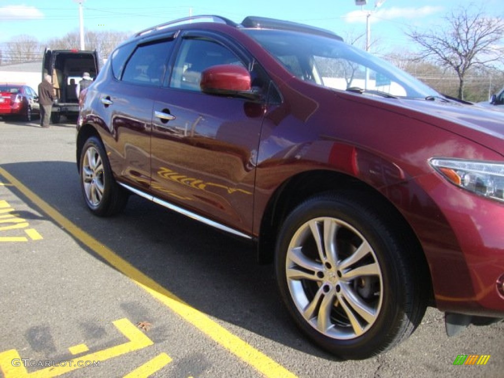 2009 Murano LE AWD - Merlot Metallic / Black photo #10