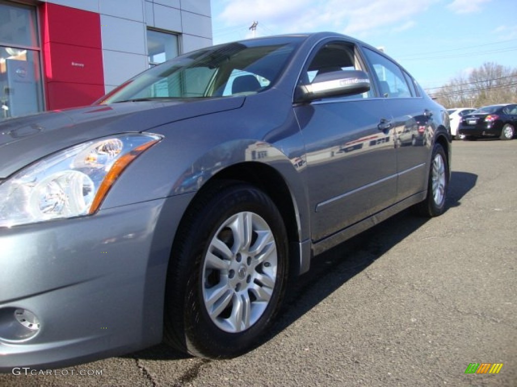 2011 Altima 2.5 S - Ocean Gray / Frost photo #2