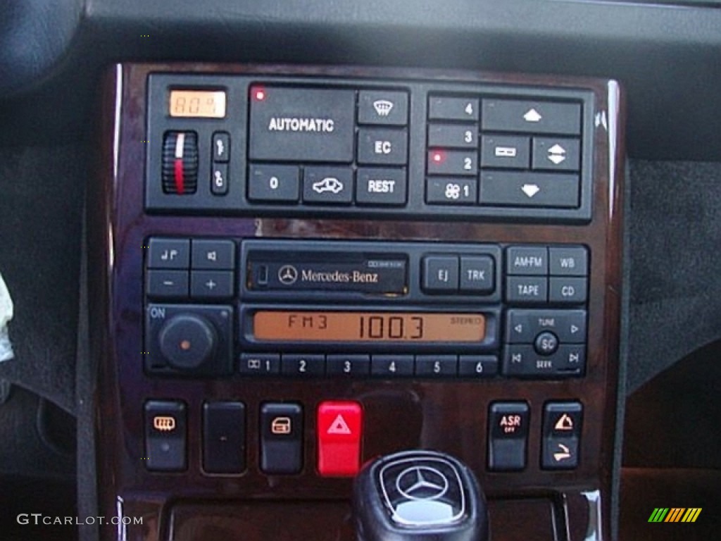 1996 Mercedes-Benz SL 500 Roadster Controls Photo #60342917