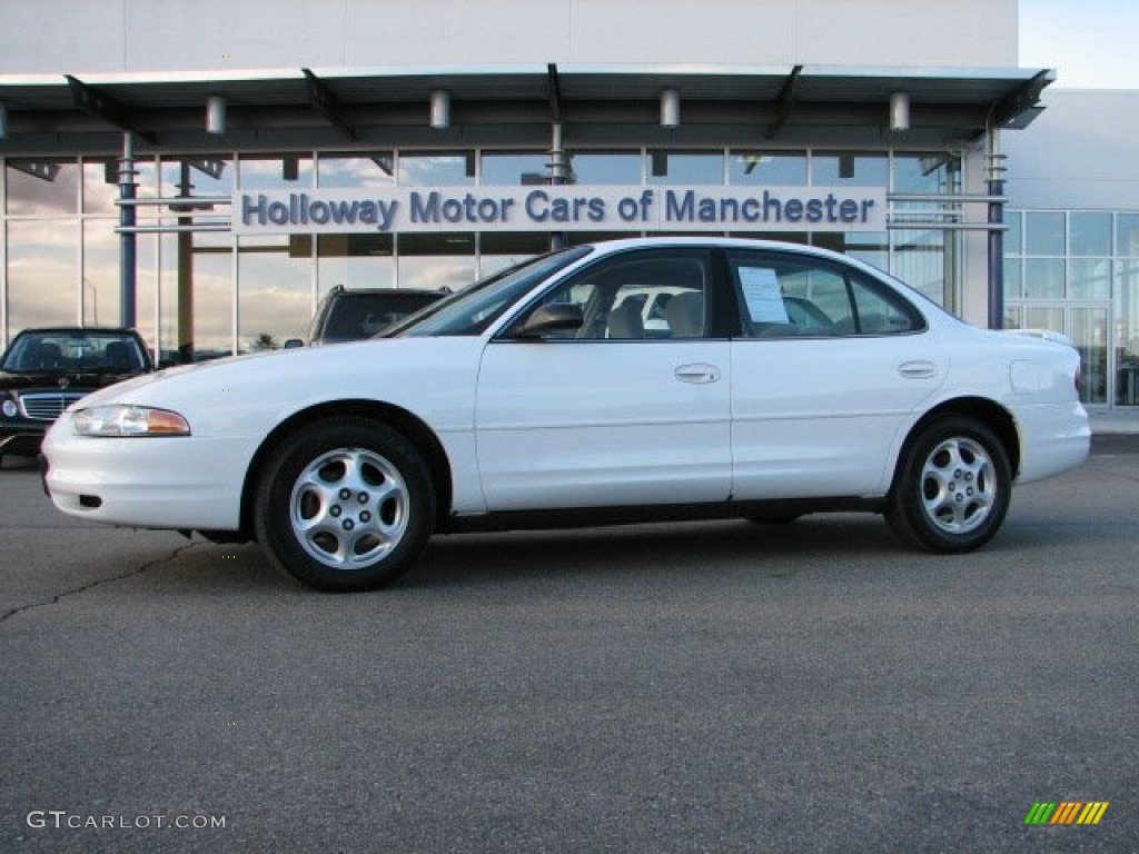 1998 Intrigue  - Bright White / Beige photo #1