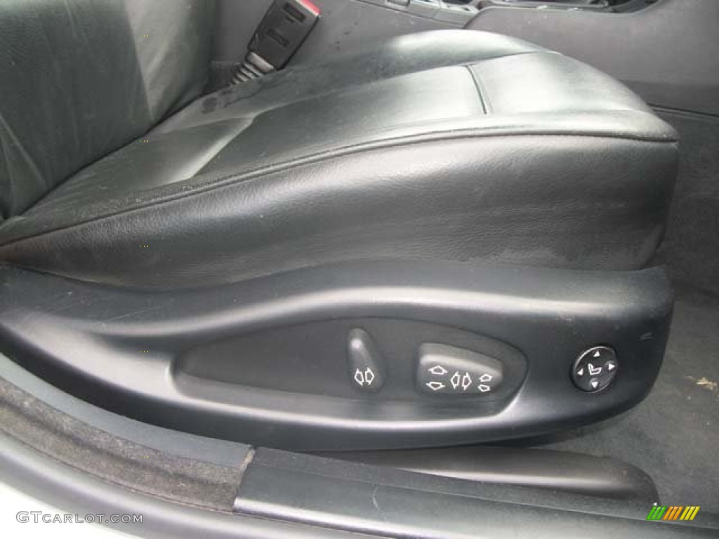 2004 3 Series 330i Sedan - Titanium Silver Metallic / Black photo #22