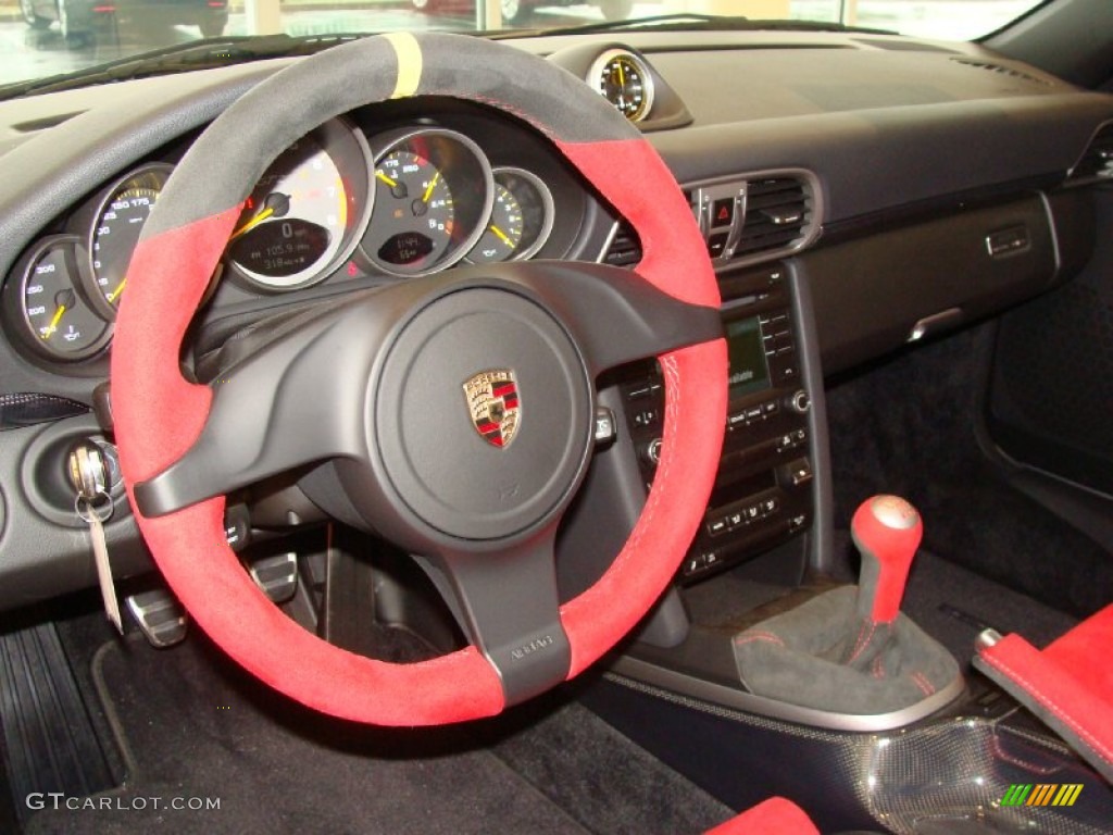 Black w/Alcantara Interior 2011 Porsche 911 GT2 RS Photo #60348074