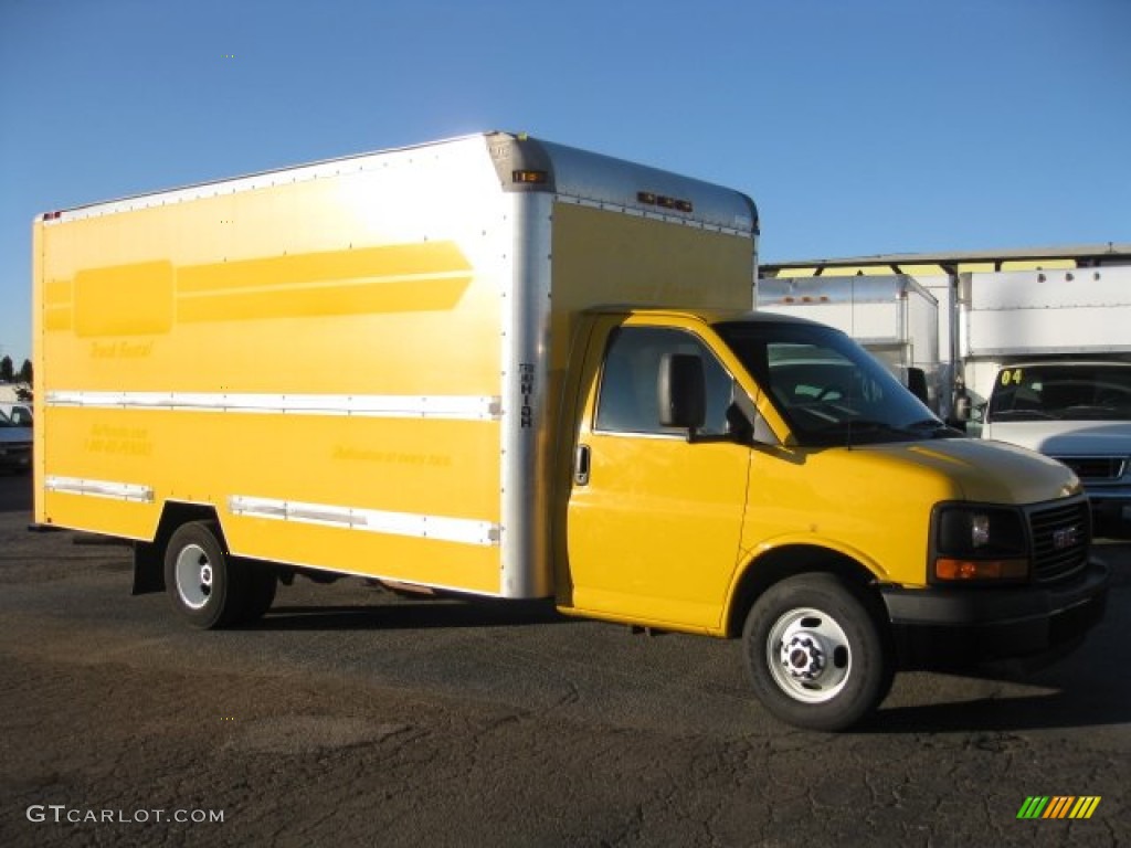 2008 Savana Cutaway 3500 Commercial Moving Truck - Yellow / Medium Pewter photo #1