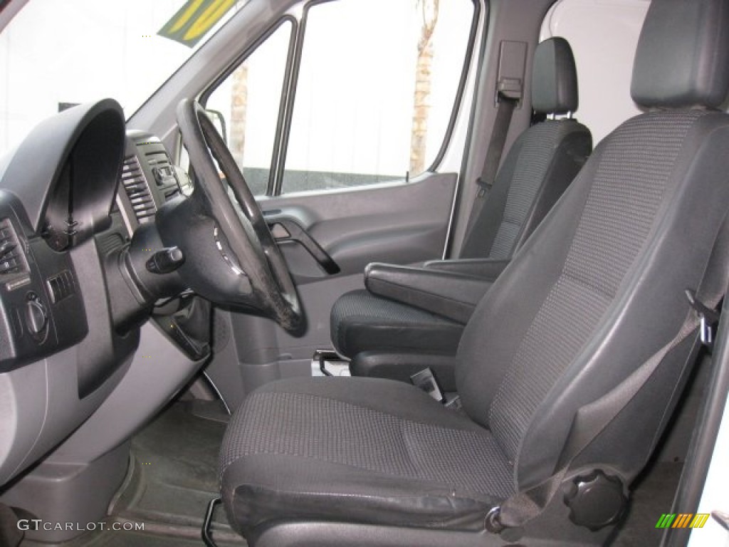 2007 Sprinter Van 2500 Cargo - Arctic White / Gray photo #8