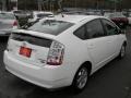 Super White - Prius Hybrid Photo No. 5