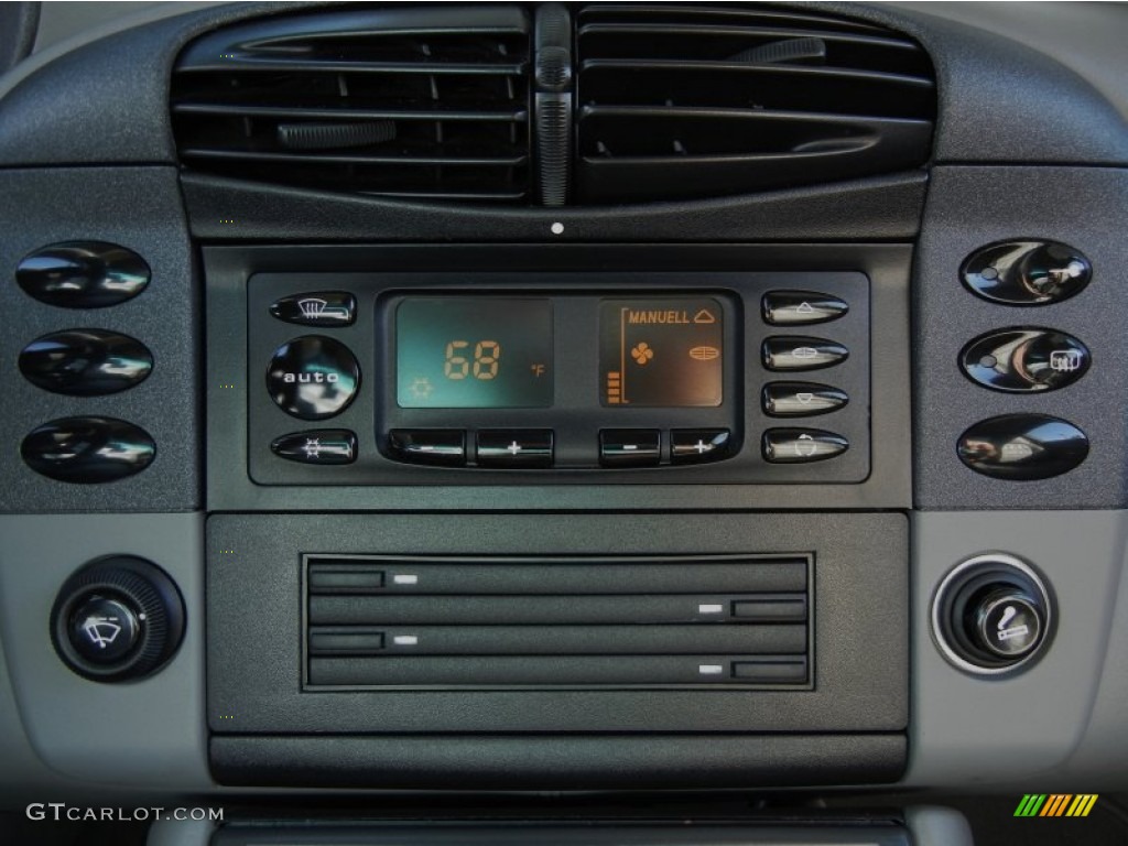 1999 Porsche 911 Carrera Coupe Controls Photo #60351905