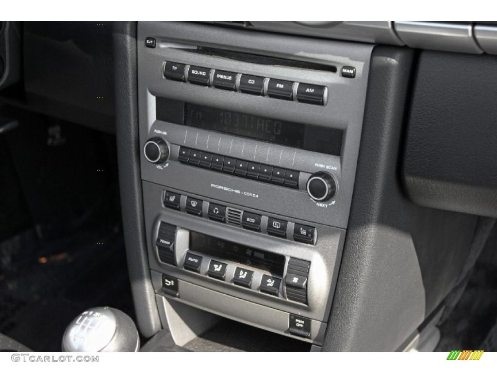 2005 Porsche Boxster S Controls Photo #60353202