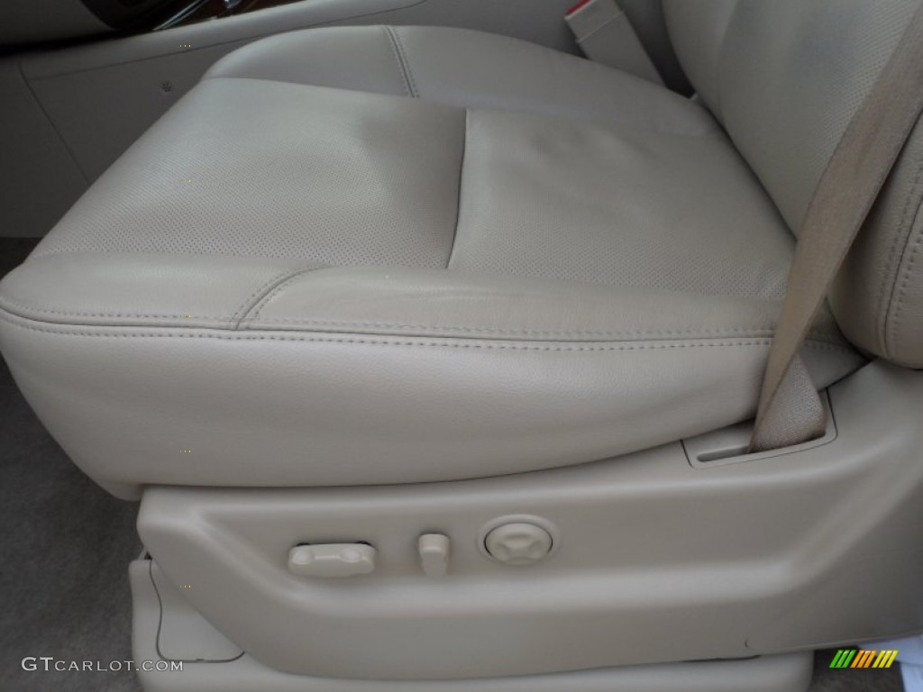 2009 Tahoe LTZ - White Diamond Tricoat / Light Cashmere photo #35
