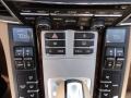 Controls of 2012 Panamera V6