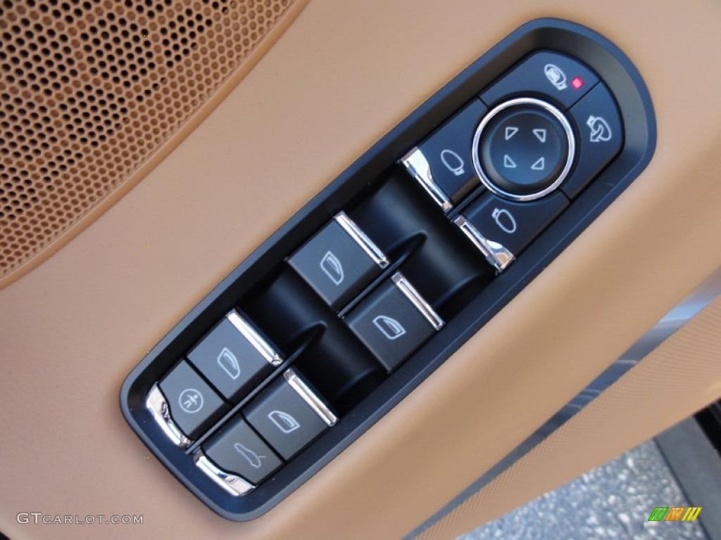 2012 Porsche Panamera Turbo Controls Photo #60360804