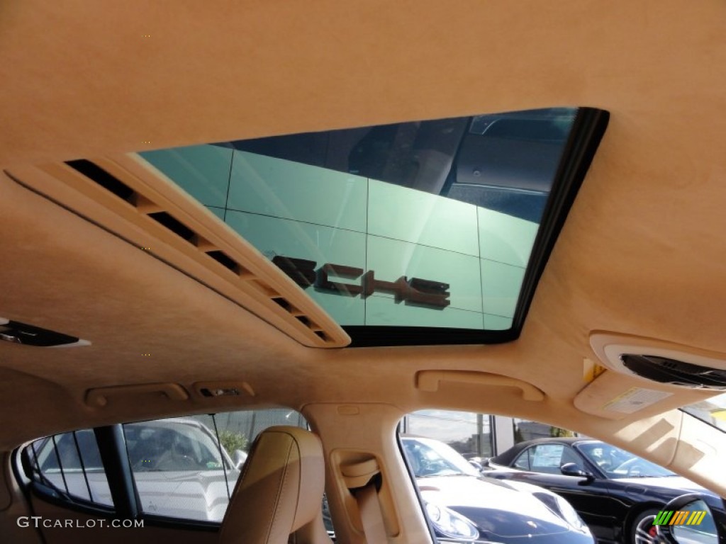 2012 Porsche Panamera Turbo Sunroof Photos