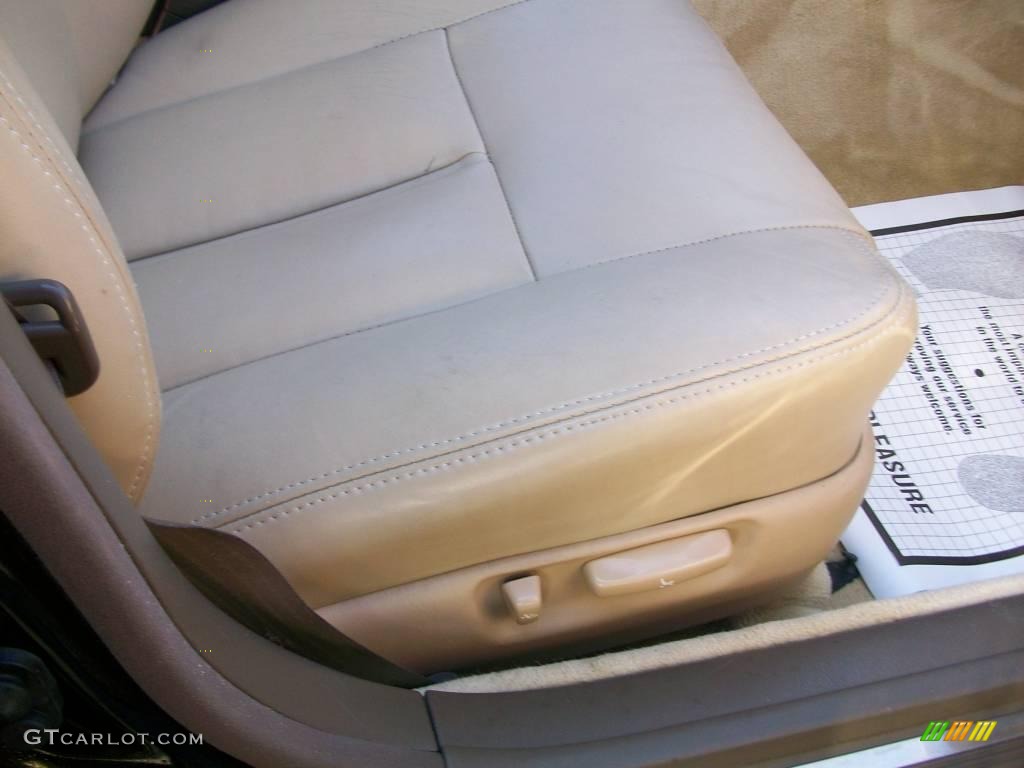 1991 LS 400 - Black / Ivory photo #13