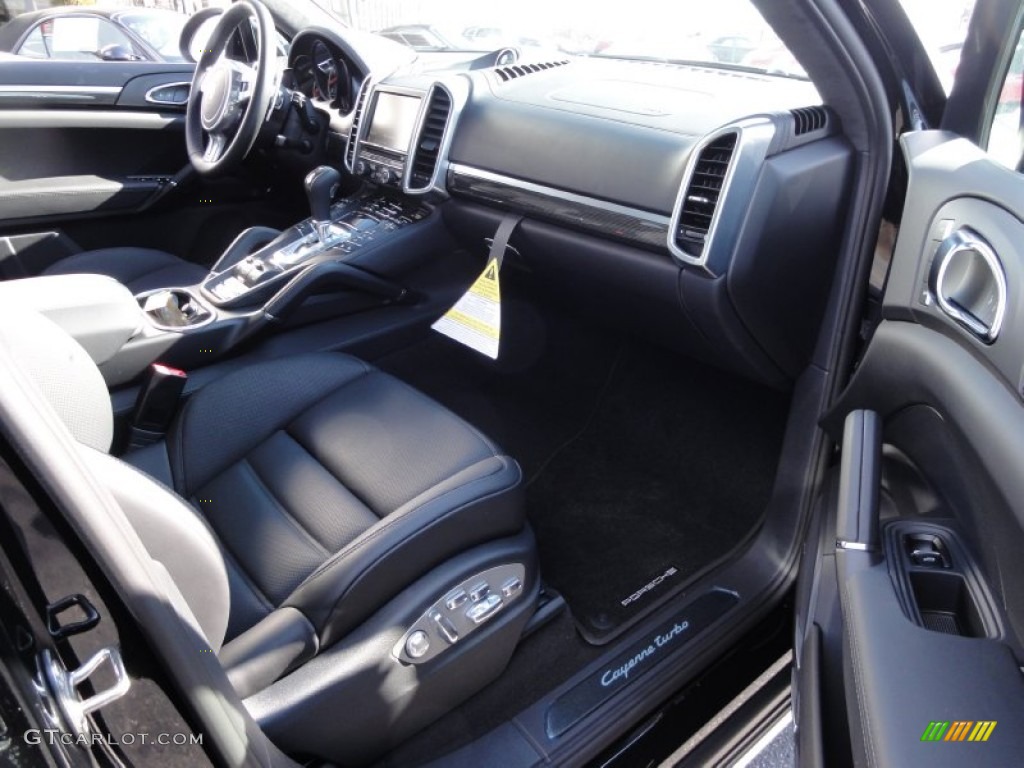 Black Interior 2012 Porsche Cayenne Turbo Photo #60361236