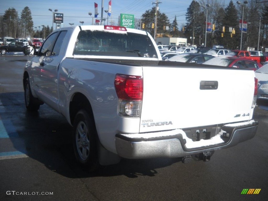 2011 Tundra Double Cab 4x4 - Super White / Graphite Gray photo #5