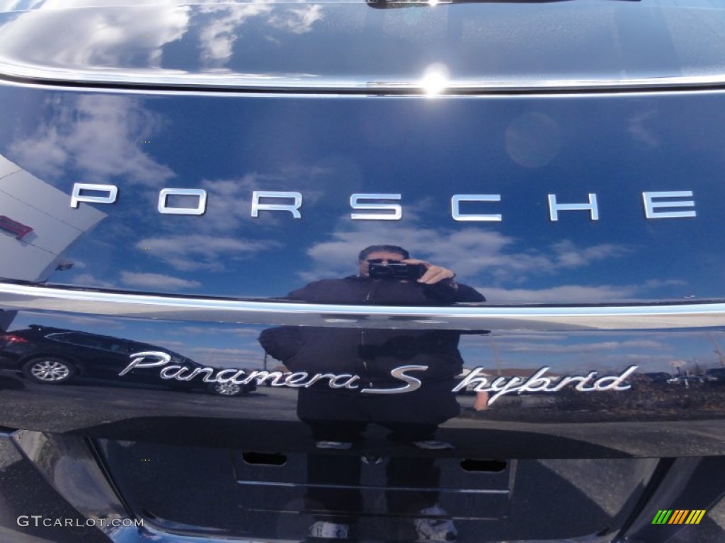 2012 Porsche Panamera S Hybrid Marks and Logos Photo #60362214