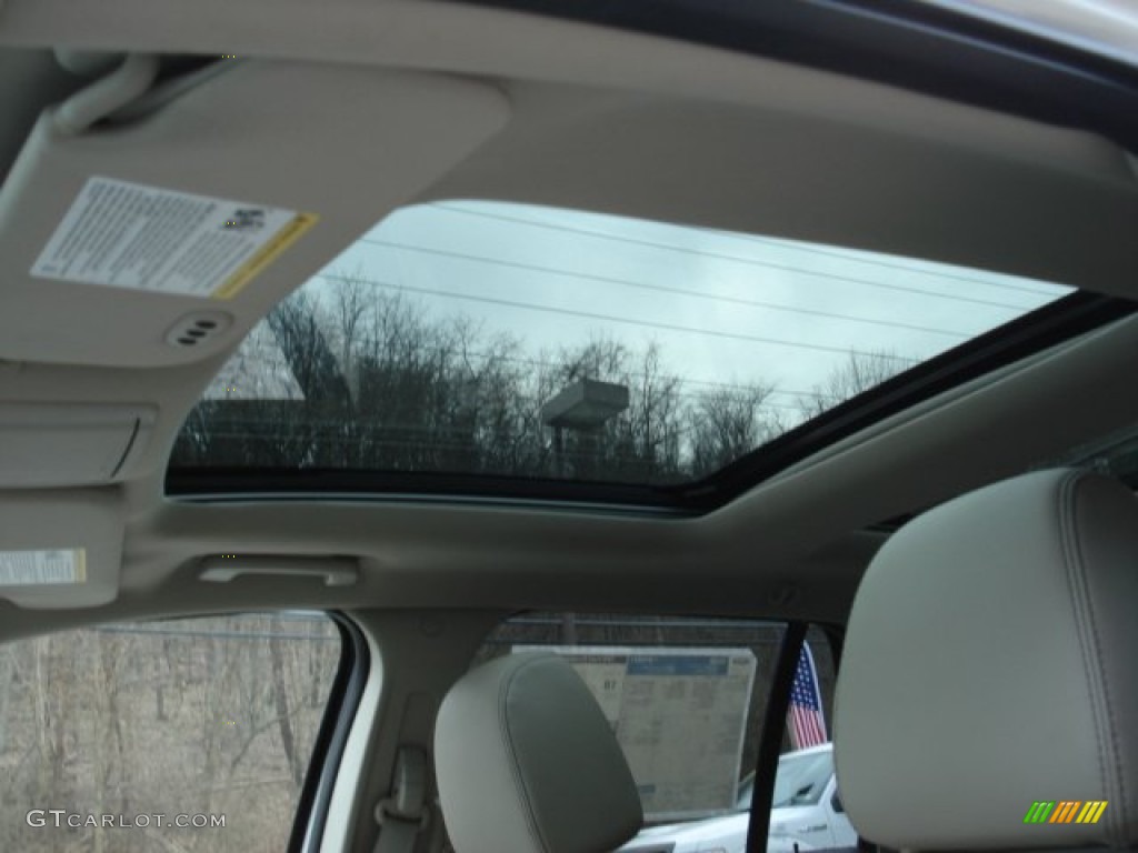 2012 Edge Limited AWD - White Platinum Metallic Tri-Coat / Medium Light Stone photo #14