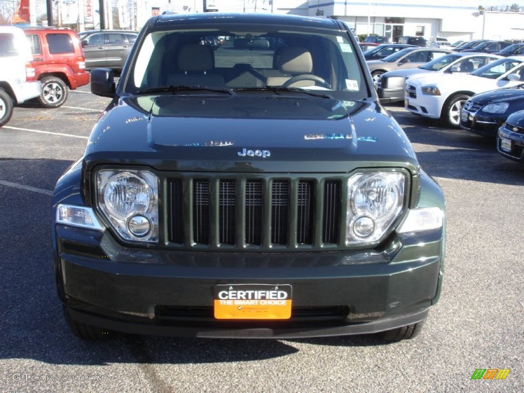 2011 Liberty Sport 4x4 - Natural Green Metallic / Pastel Pebble Beige photo #2