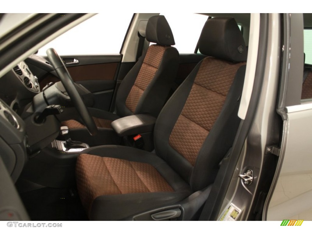 Urban Brown Interior 2009 Volkswagen Tiguan SE Photo #60364611