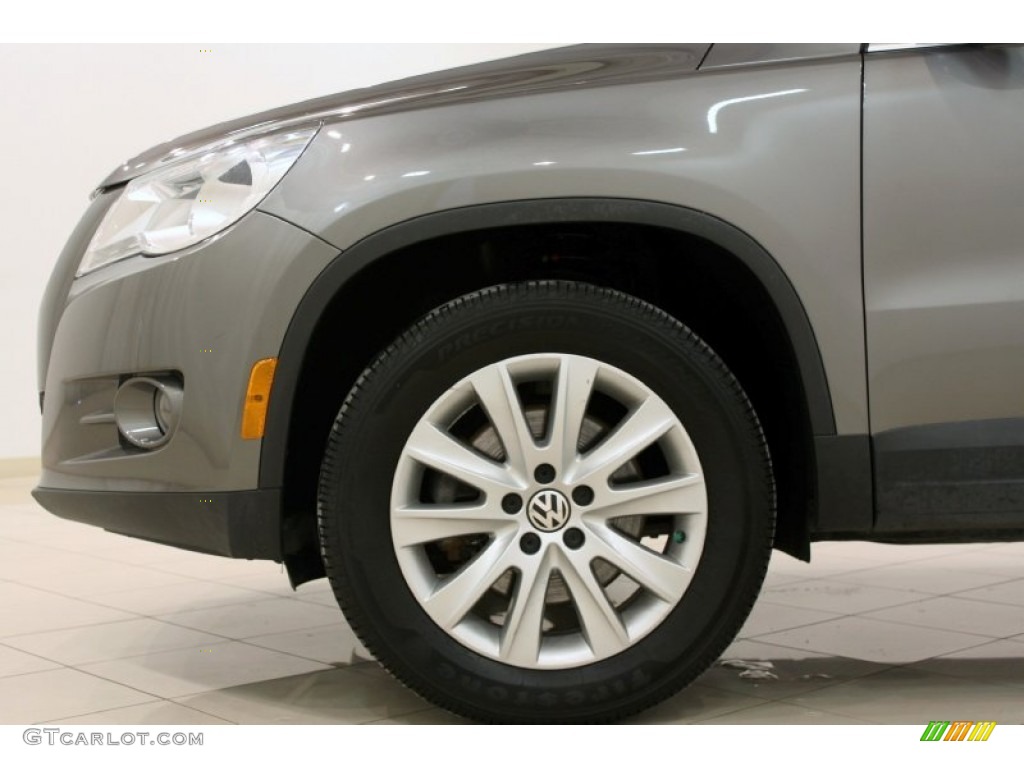 2009 Volkswagen Tiguan SE Wheel Photo #60364728