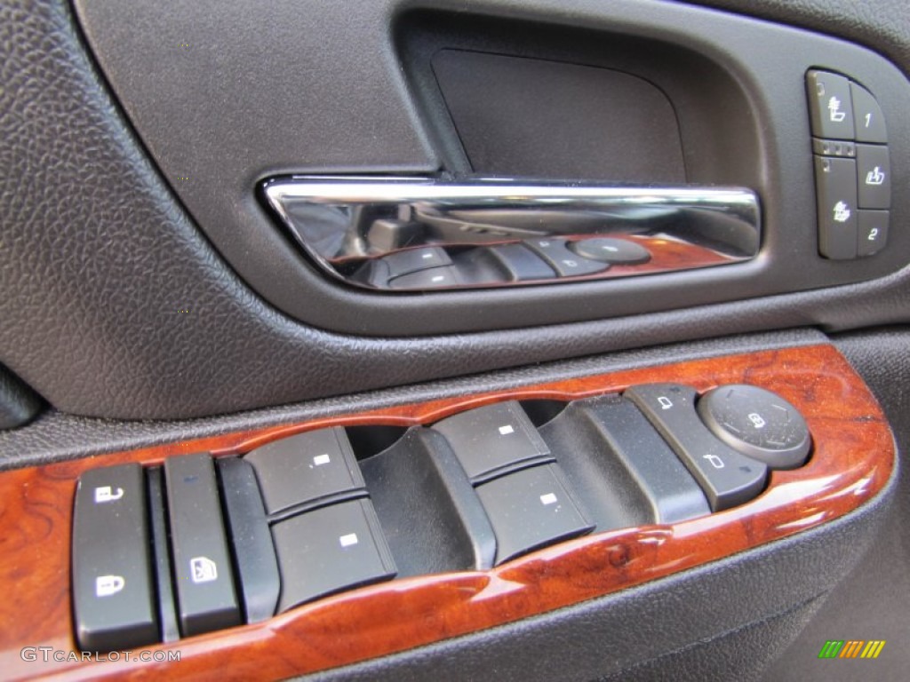 2011 Chevrolet Silverado 2500HD LTZ Extended Cab 4x4 Controls Photo #60369009