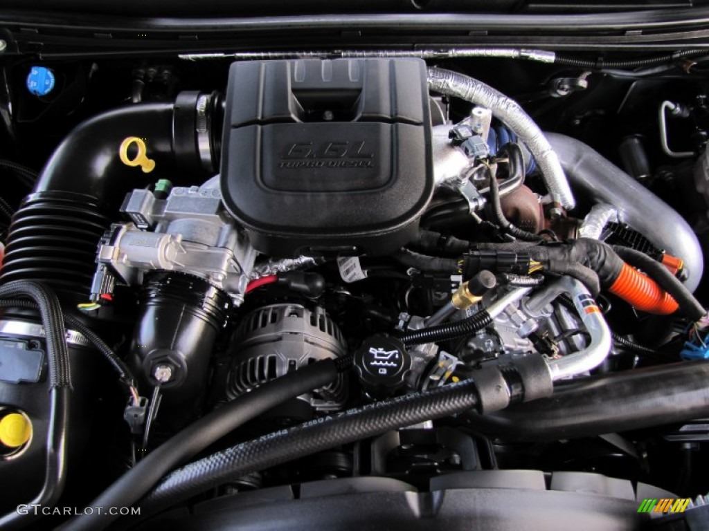 2011 Chevrolet Silverado 2500HD LTZ Extended Cab 4x4 Engine Photos