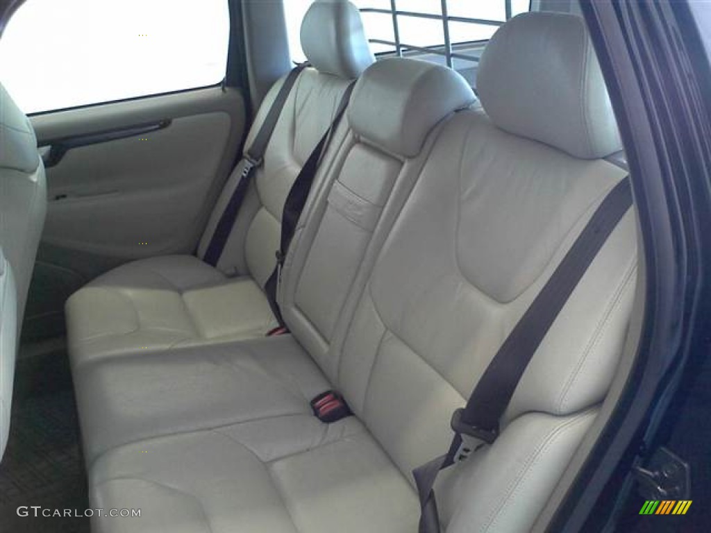 2005 V70 2.4 - Black / Taupe photo #7