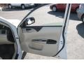 Satin White Pearl - Impreza 2.5i Sedan Photo No. 14