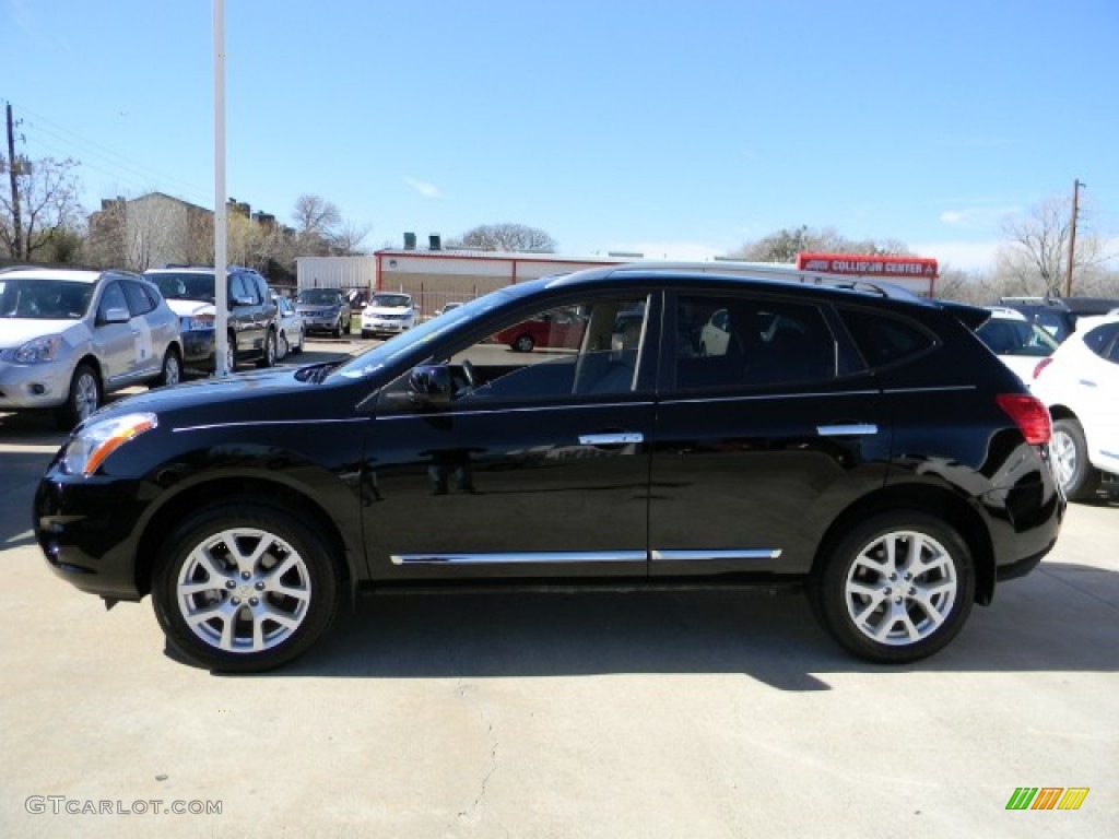 2011 Rogue SL - Wicked Black / Gray photo #5