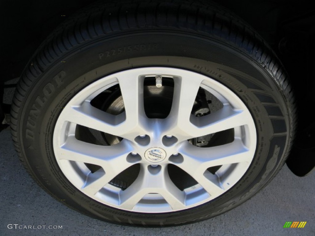 2011 Rogue SL - Wicked Black / Gray photo #6