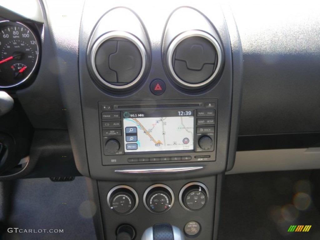 2011 Rogue SL - Wicked Black / Gray photo #11