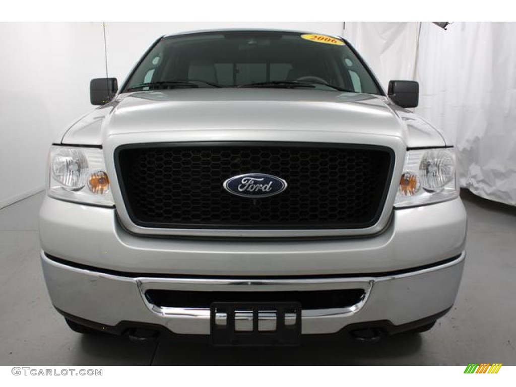 2006 F150 XLT SuperCrew 4x4 - Silver Metallic / Medium/Dark Flint photo #2