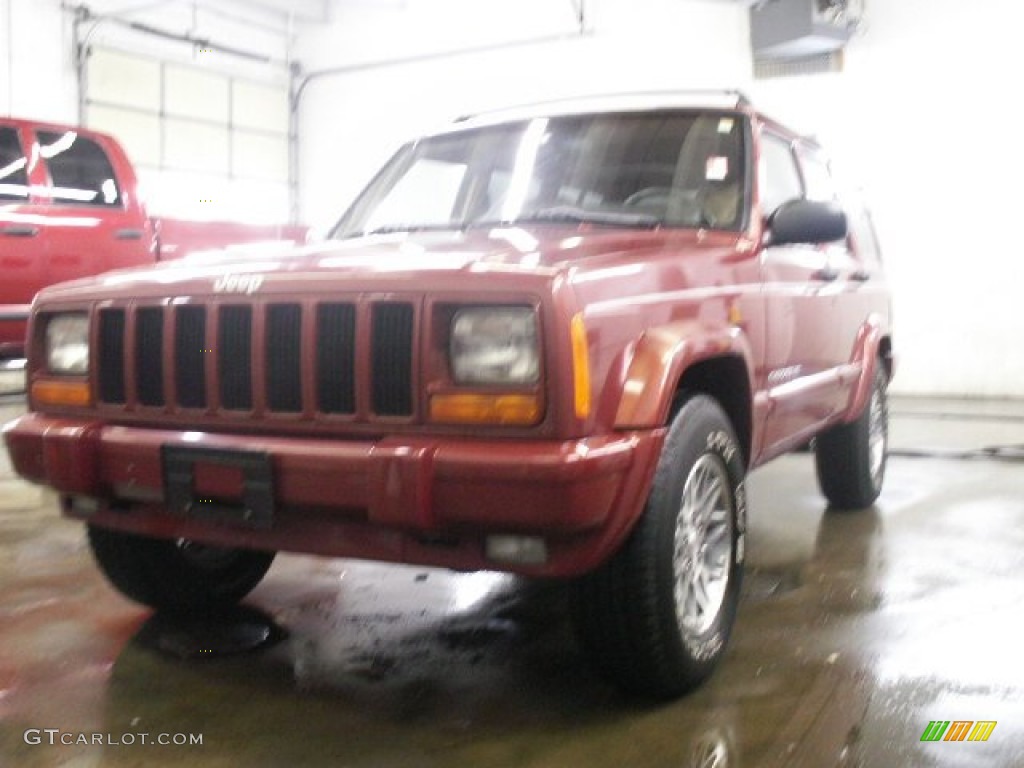 1998 Cherokee Limited 4x4 - Chili Pepper Red Pearl / Saddle photo #1