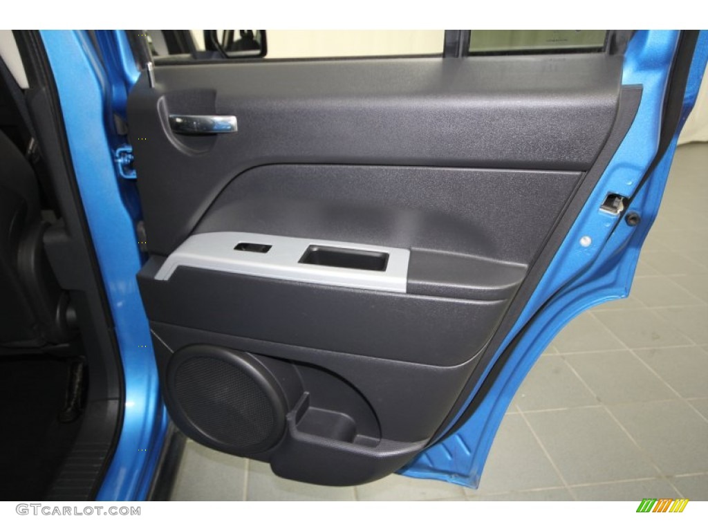 2008 Patriot Sport - Surf Blue Pearl / Dark Slate Gray photo #25
