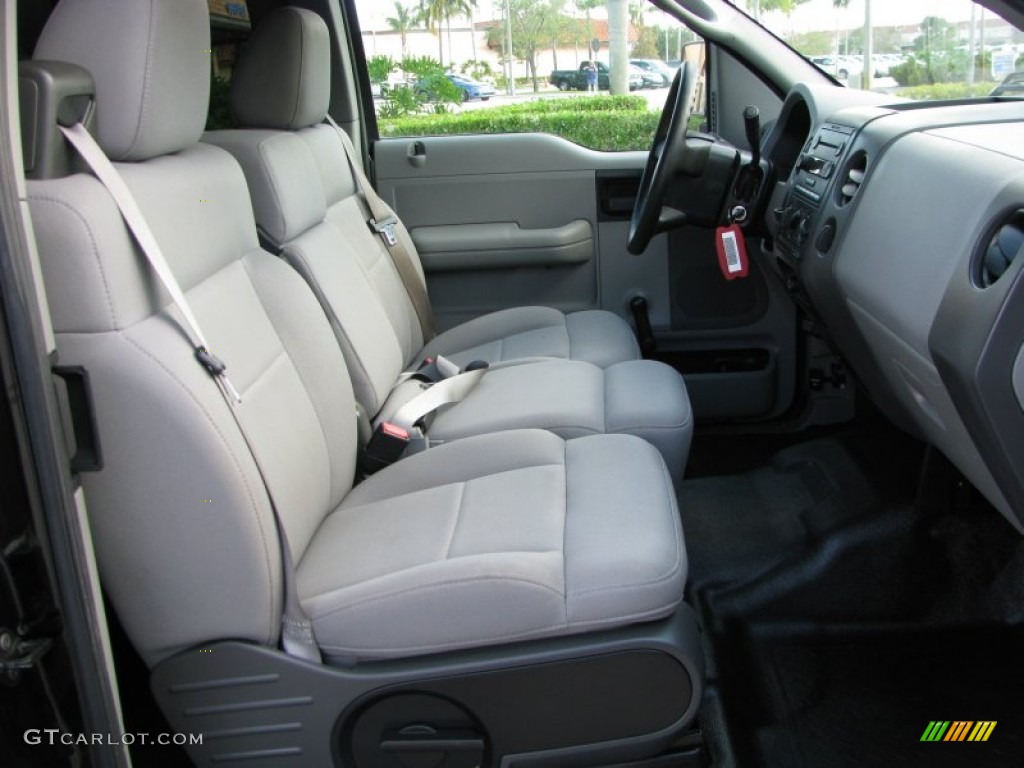 2006 Ford F150 XL SuperCab Front Seat Photo #60380167