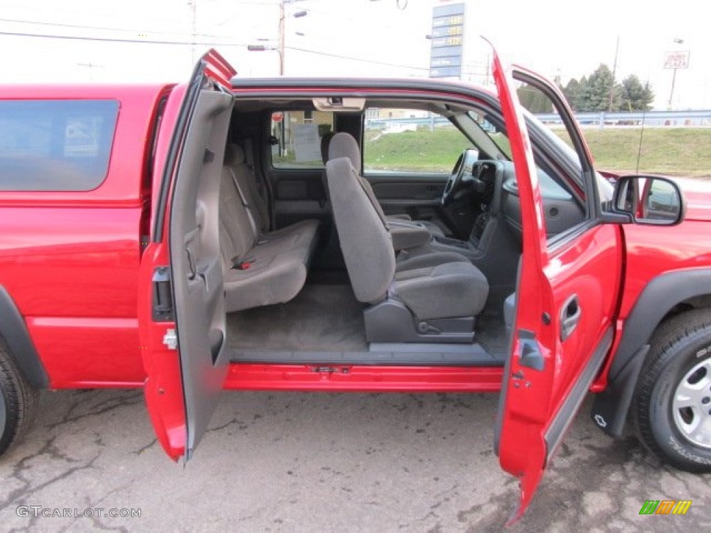 2006 Silverado 1500 Z71 Extended Cab 4x4 - Victory Red / Dark Charcoal photo #17