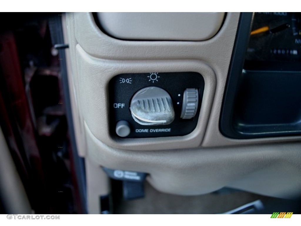 1998 Chevrolet C/K K1500 Silverado Extended Cab 4x4 Controls Photo #60382048