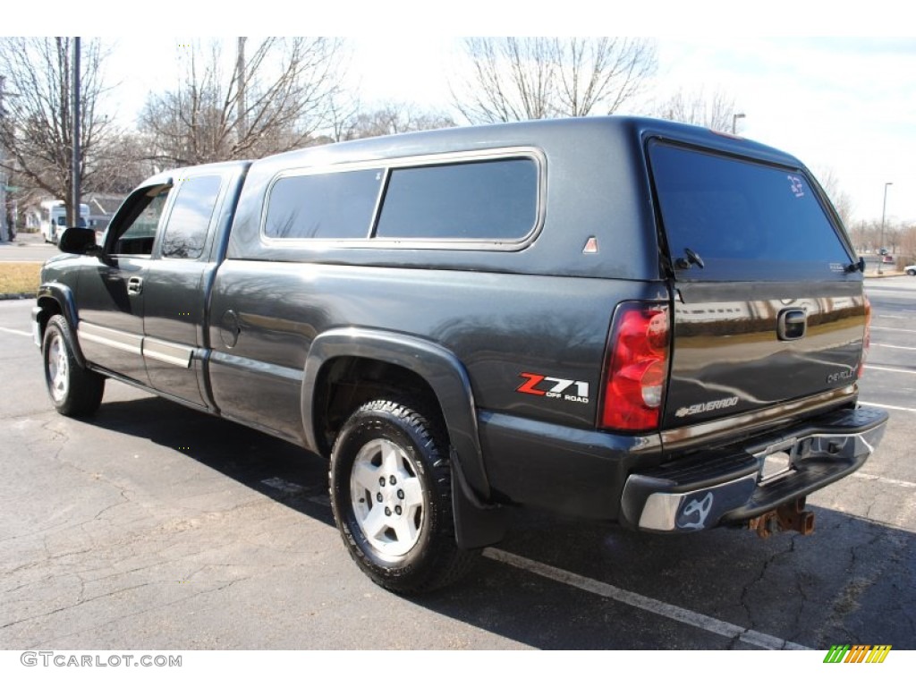 2005 Silverado 1500 Extended Cab 4x4 - Black / Dark Charcoal photo #4