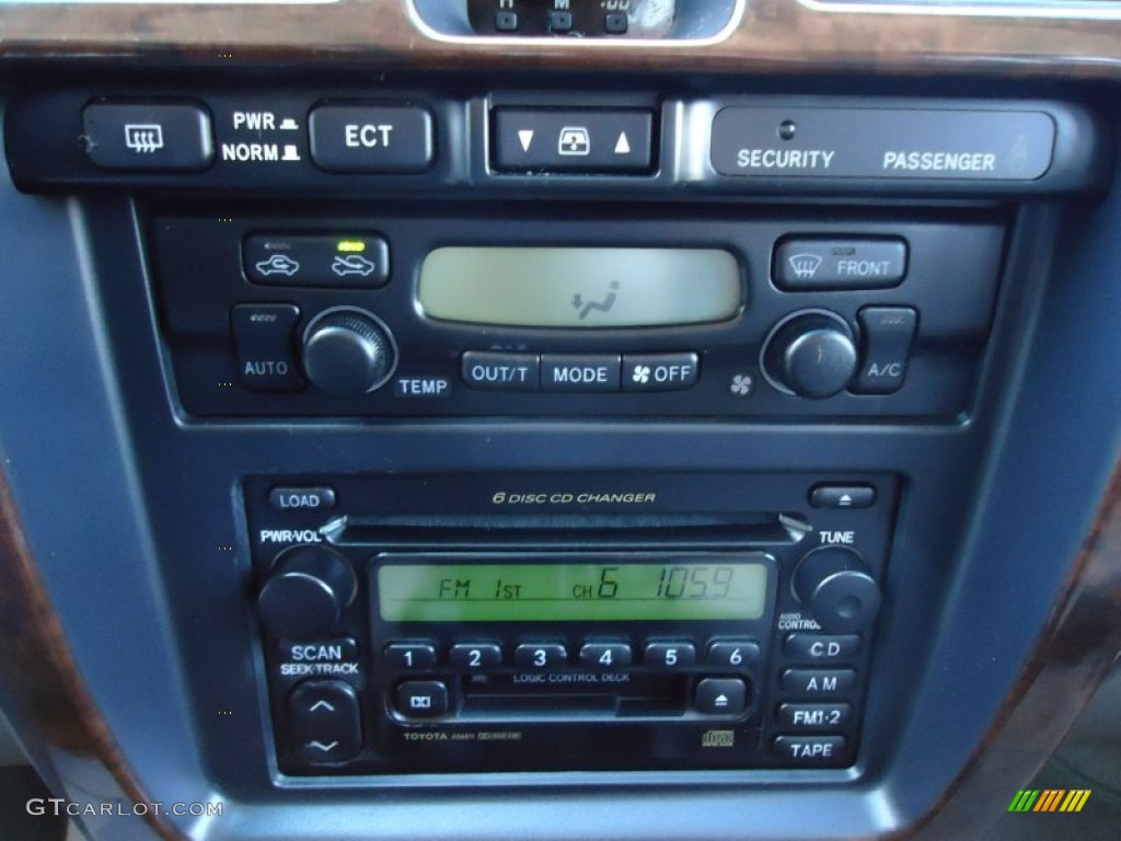 2001 Toyota 4Runner Limited 4x4 Controls Photo #60382783