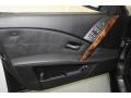 Jet Black - 5 Series 525i Sedan Photo No. 17