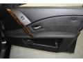 Jet Black - 5 Series 525i Sedan Photo No. 42