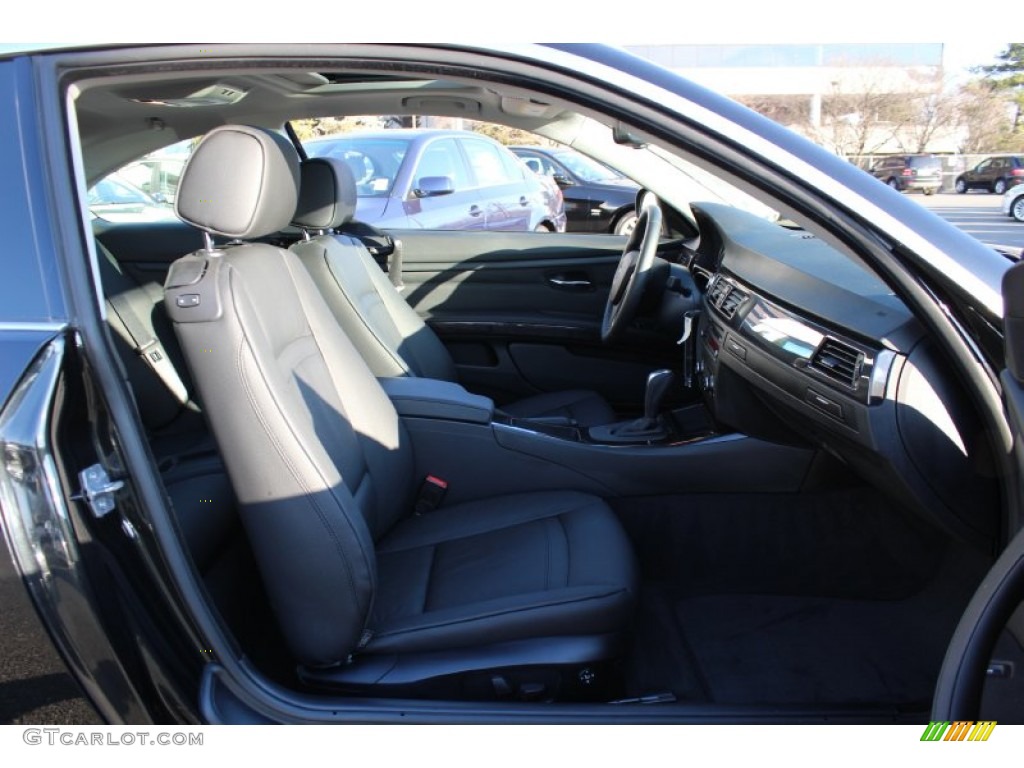 2011 3 Series 335i Coupe - Black Sapphire Metallic / Black photo #26