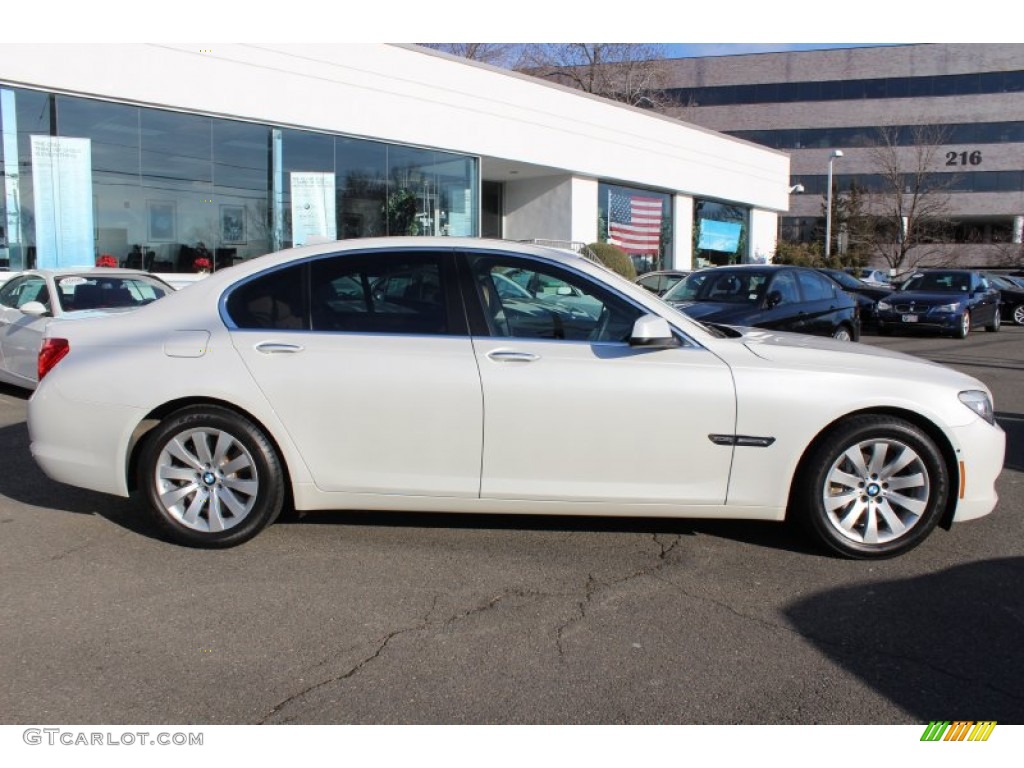 Mineral White Metallic 2010 BMW 7 Series 750i xDrive Sedan Exterior Photo #60390164
