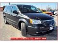 Dark Charcoal Pearl - Town & Country Touring Photo No. 10